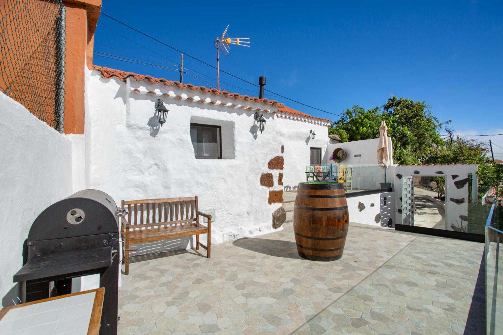 Casa Tito Y Teresita Villa เบกา เด ซานมาเตโอ ภายนอก รูปภาพ